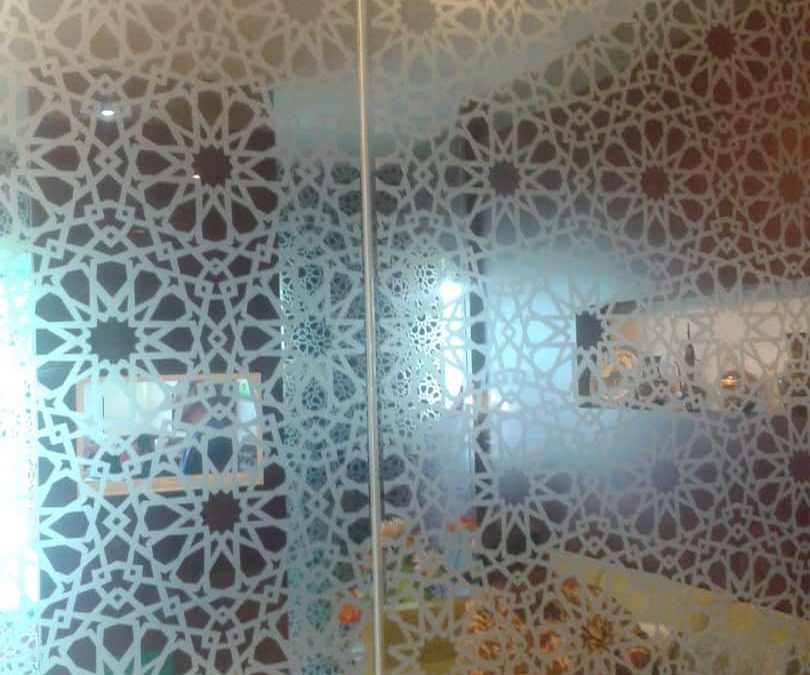 harga cutting sticker sandblast