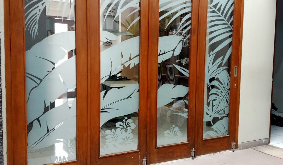 jasa cutting sticker sandblast